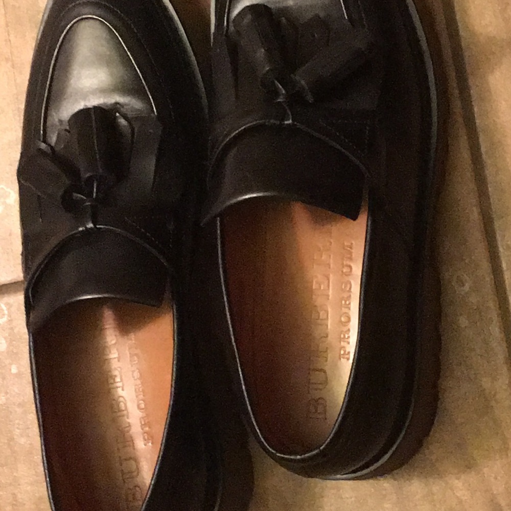 BURBERRY DRESS SHOES